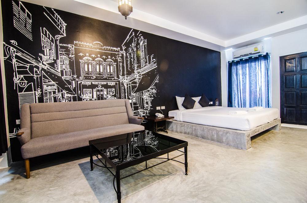 Chic Boutique Hotel Phuket Bagian luar foto